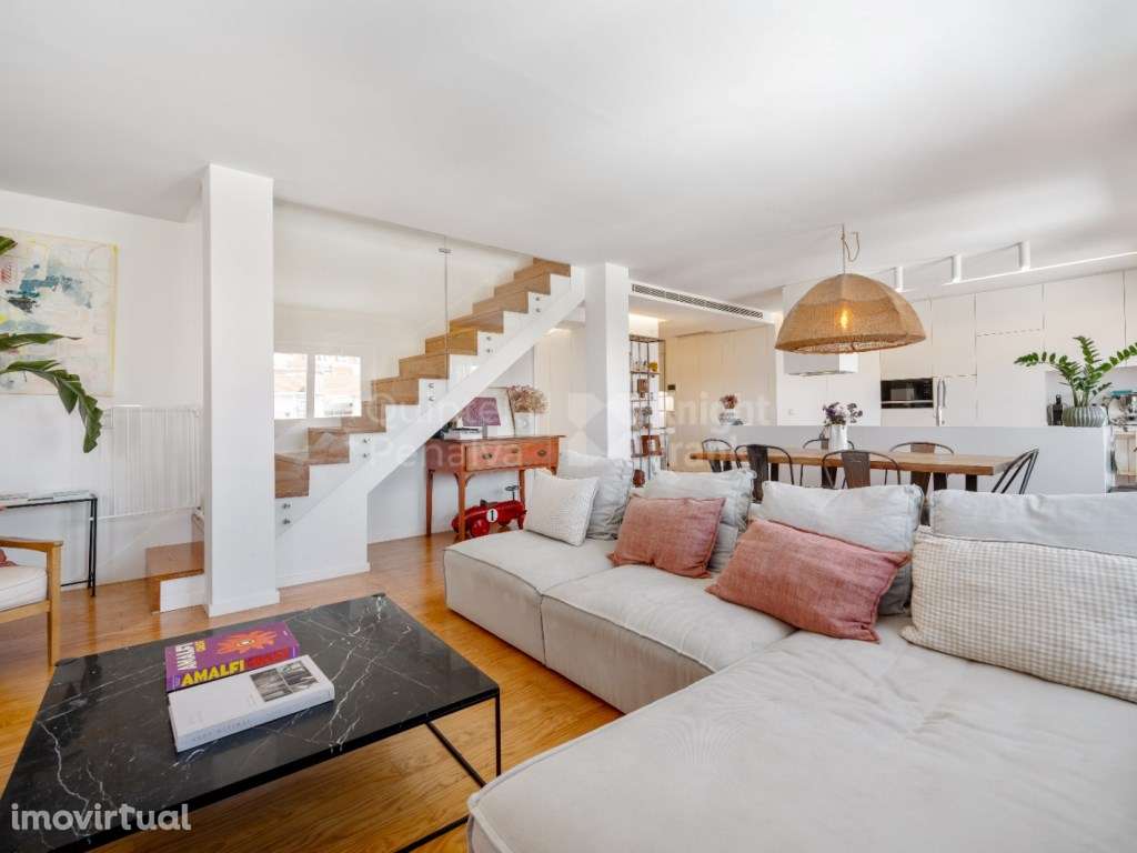 Penthouse T3 Duplex com Terraço | Próximo das Amoreiras - Grande imagem: 3/33