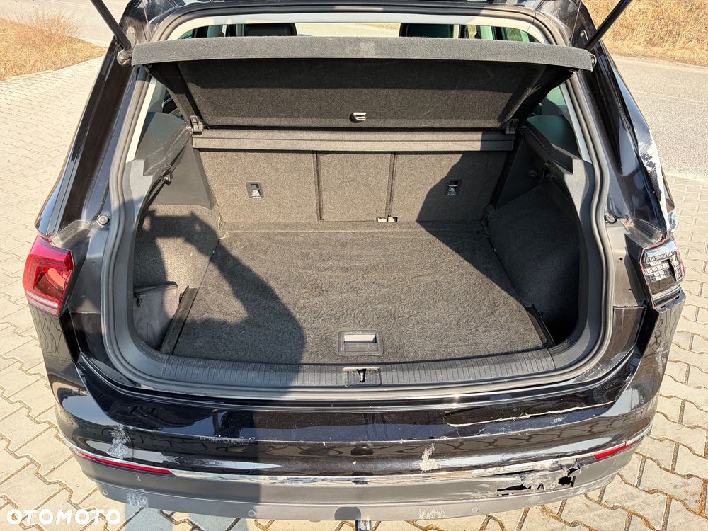 Volkswagen Tiguan - 19