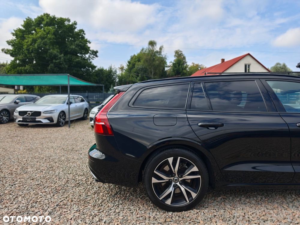 Volvo V60 T6 AWD Recharge Geartronic RDesign - 15