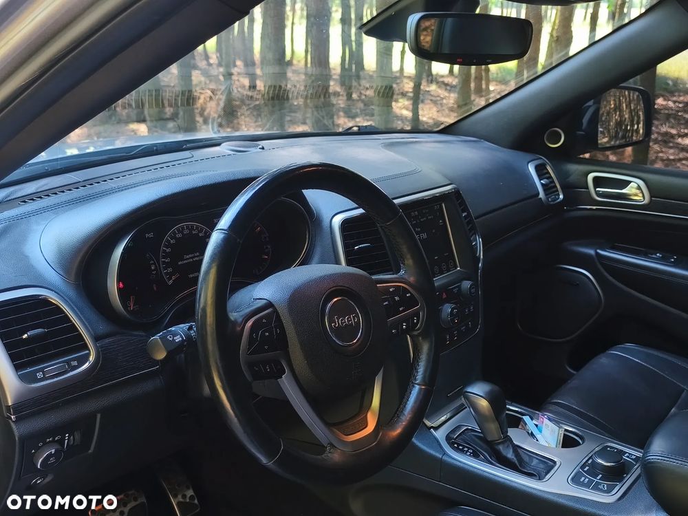Jeep Grand Cherokee 5.7 V8 Overland Summit - 13