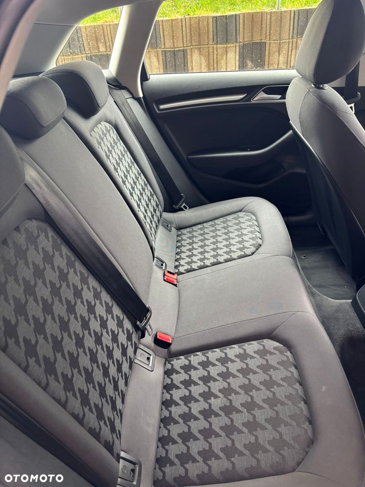 Audi A3 Sportback 1.6 TDI sport - 13