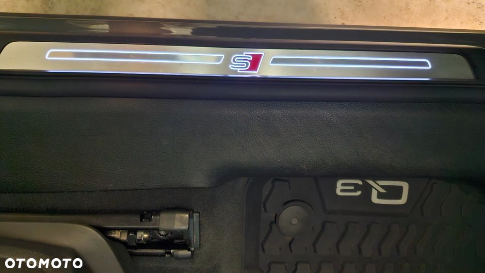 Audi Q3 45 TFSI Quattro S Line S tronic - 38