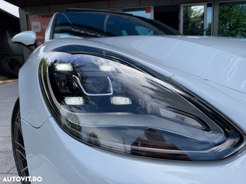 Porsche Panamera 4S Executive - 6