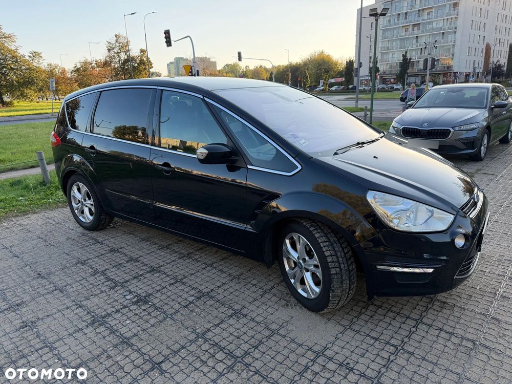 Ford S-Max 2010 photo 2