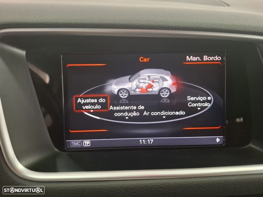 Audi Q5 2.0 TDI Business Line S-line - 23