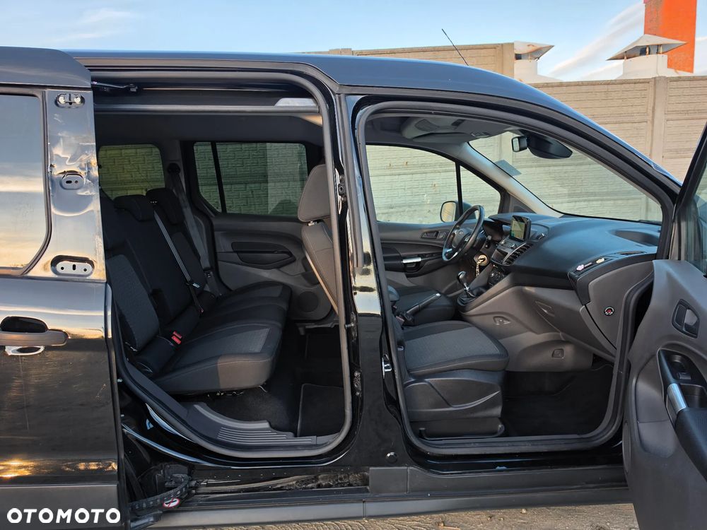 Ford Tourneo Connect - 26