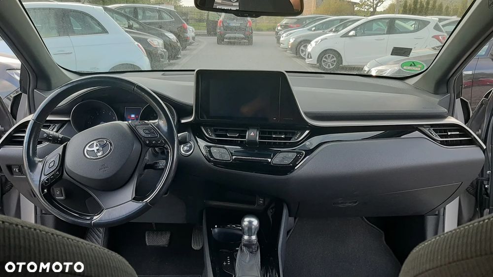 Toyota C-HR - 7