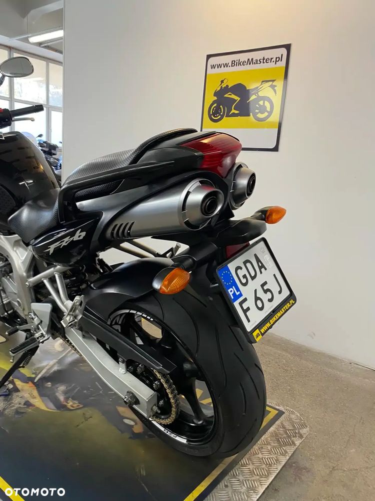Yamaha FZ6 - 24