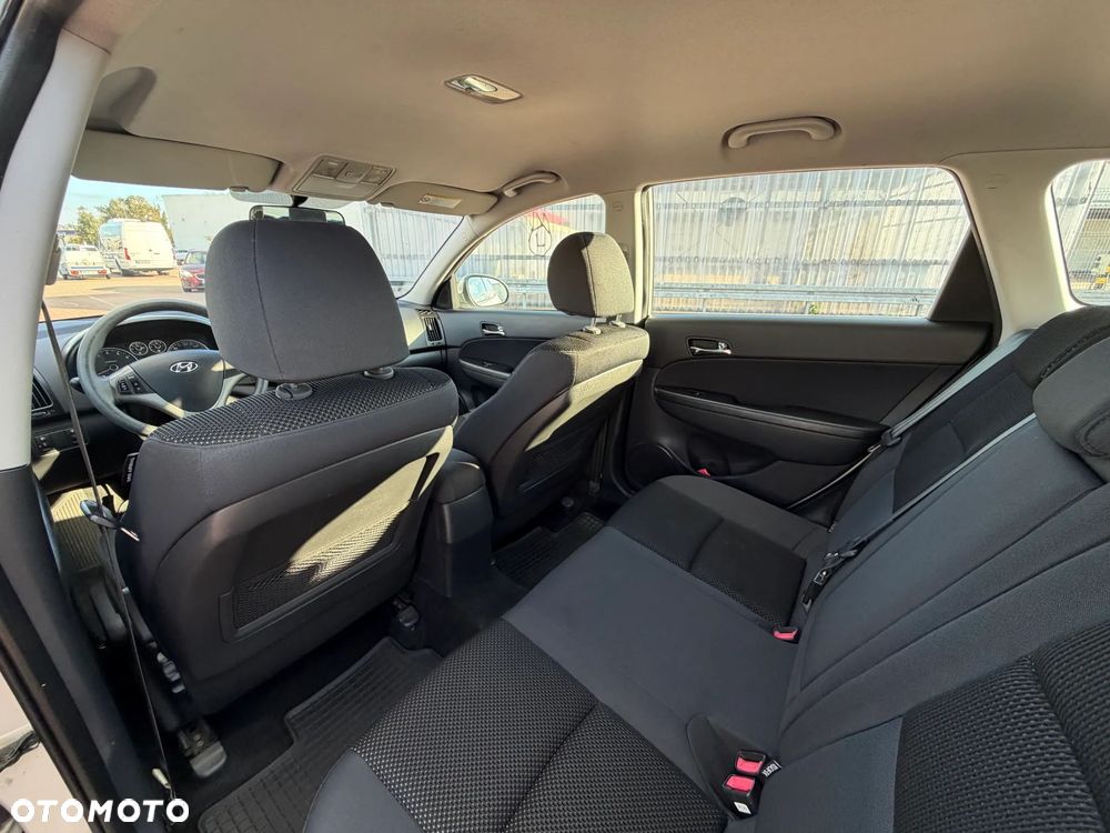 Hyundai i30 - 12