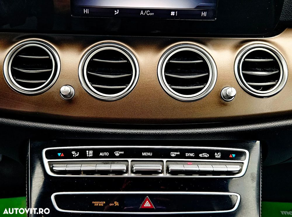 Mercedes-Benz E - 18
