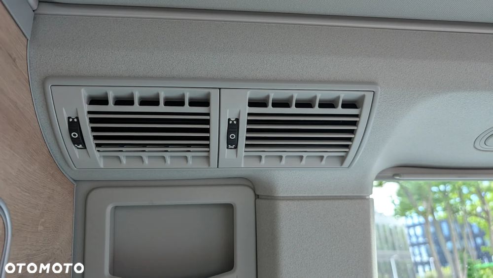Volkswagen California - 30