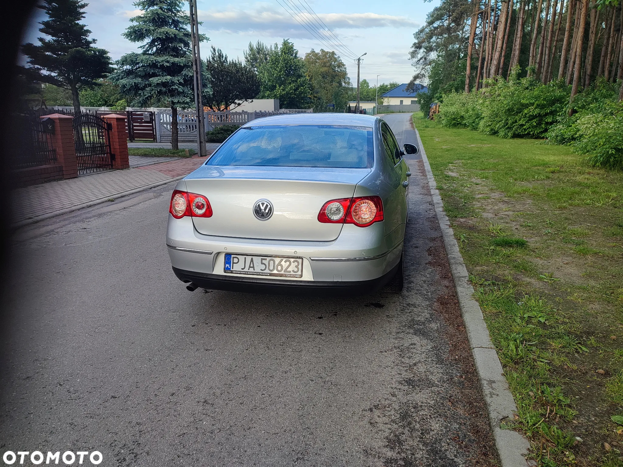 Volkswagen Passat 1.6 FSI Sportline - 4