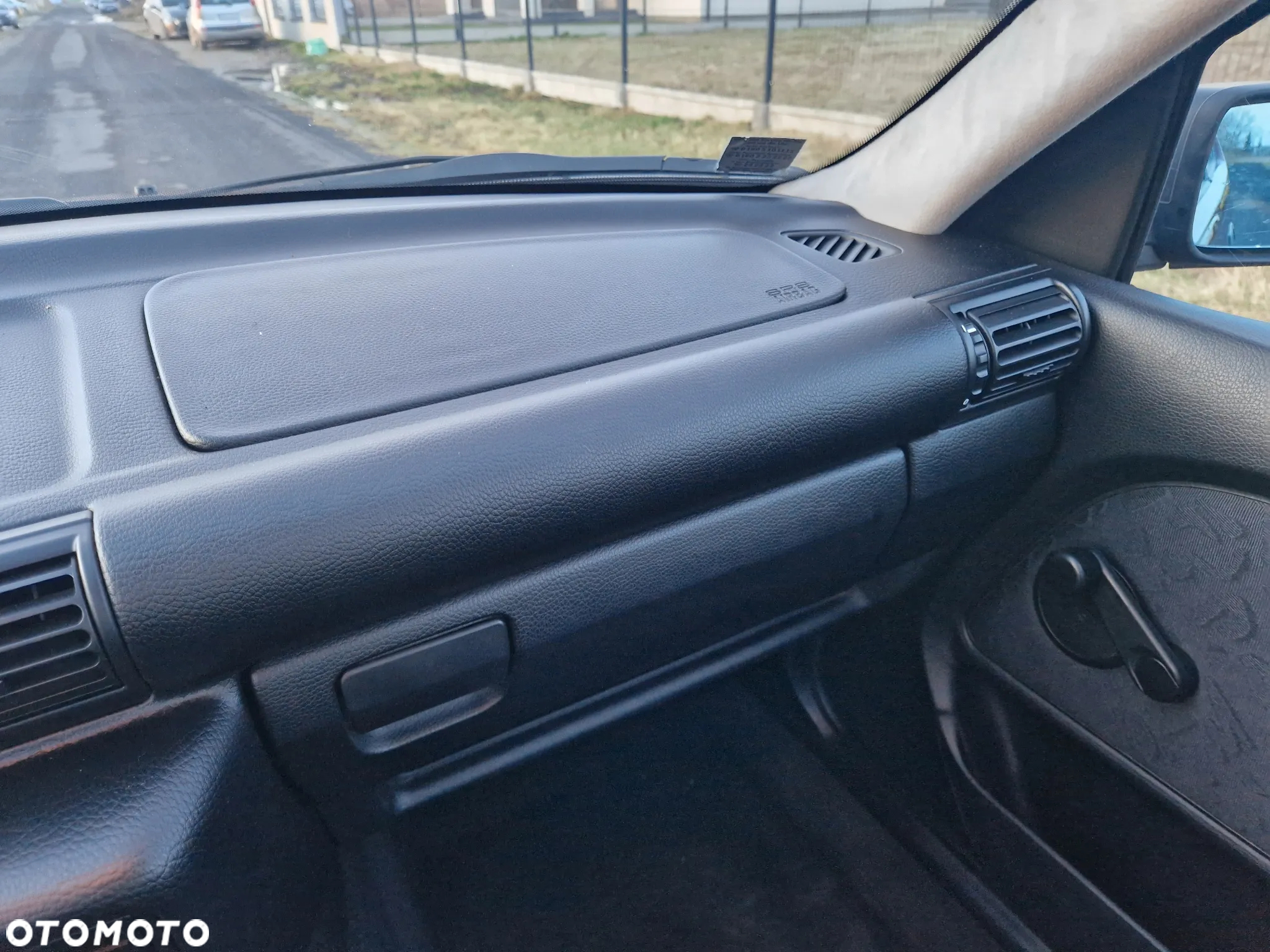 BMW Seria 3 - 11