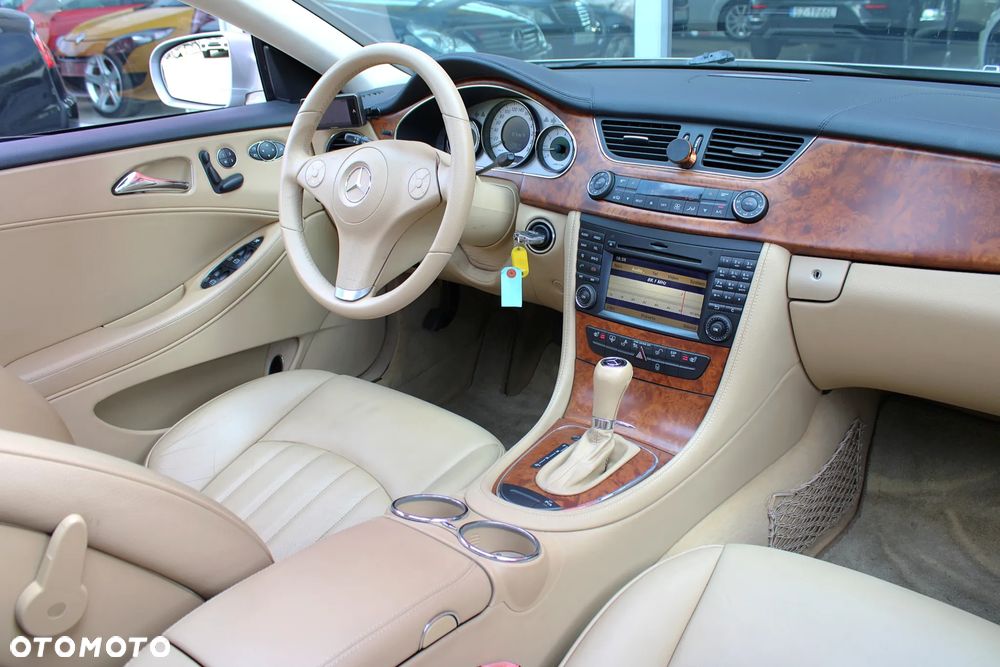 Mercedes-Benz CLS 350 - 4