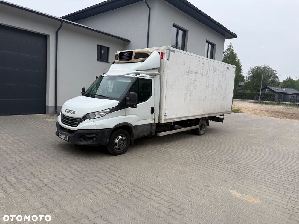 Iveco Daily lift 2019 50c17 10 palet chłodnia izoterma - 2