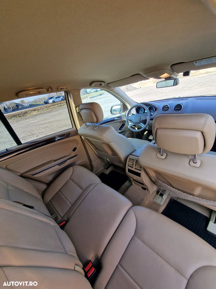 Mercedes-Benz ML 350 CDI Aut - 9