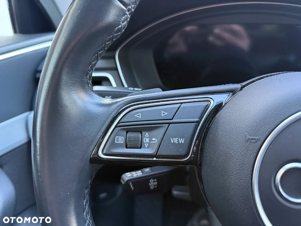 Audi A4 Limousine - 16