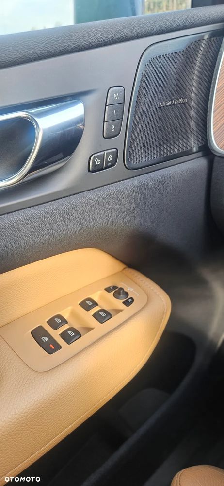 Volvo XC 60 T4 Inscription - 21