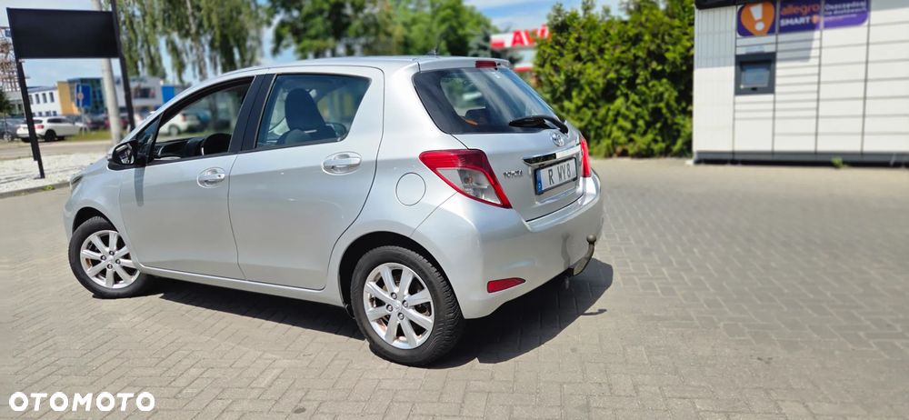Toyota Yaris 1.33 VVT-i Executive - 10