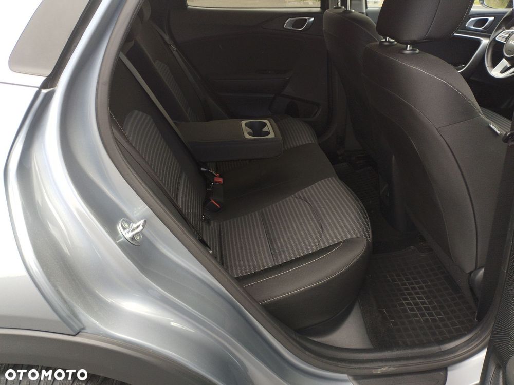 Kia XCeed 1.5 T-GDI M DCT - 23