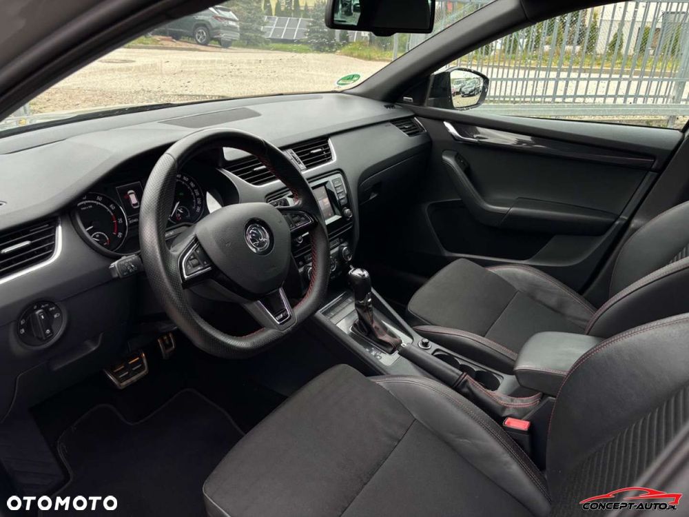 Skoda Octavia 2.0 TSI RS DSG - 18
