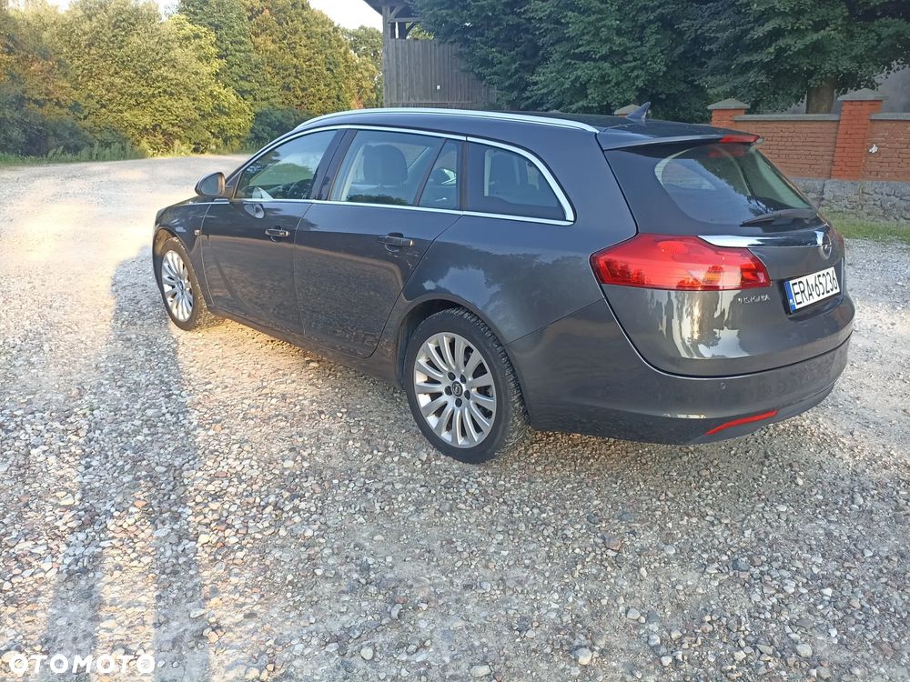Opel Insignia - 15