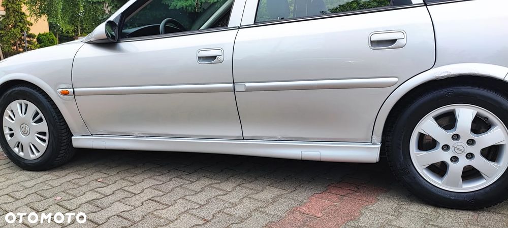 Opel Vectra 1.8 Comfort - 20