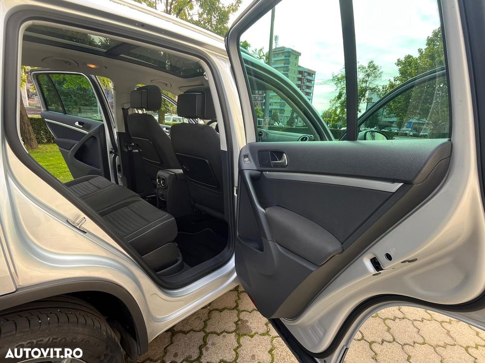 Volkswagen Tiguan 2.0 TDI DPF 4Motion BlueMotion Technology DSG Cup Sport & Style - 22