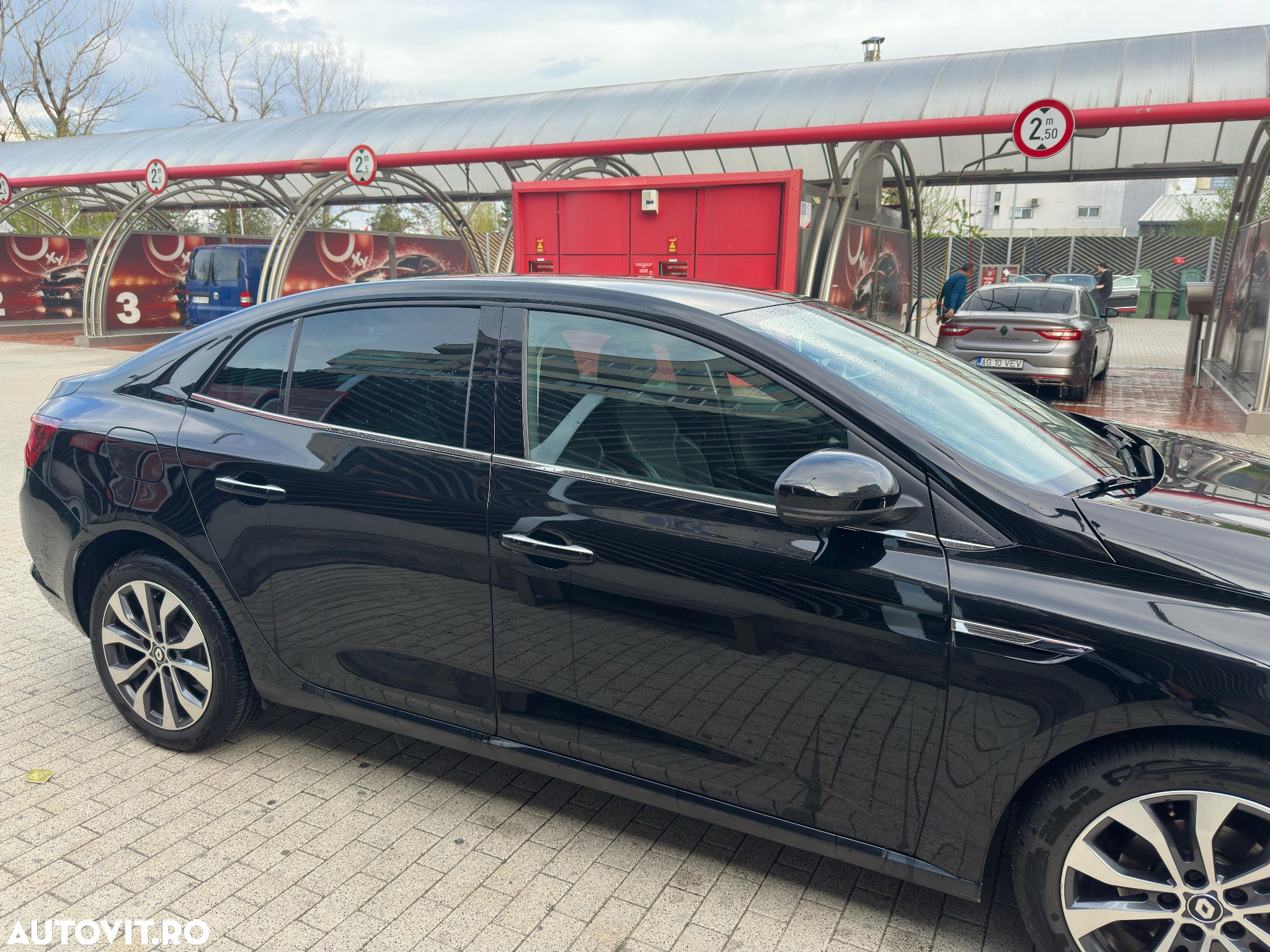 Renault Megane TCe 140 EDC GPF Techno - 5