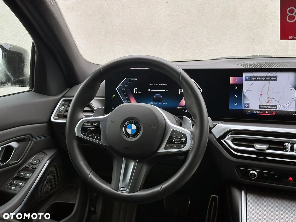 BMW Seria 3 318i M Sport - 11