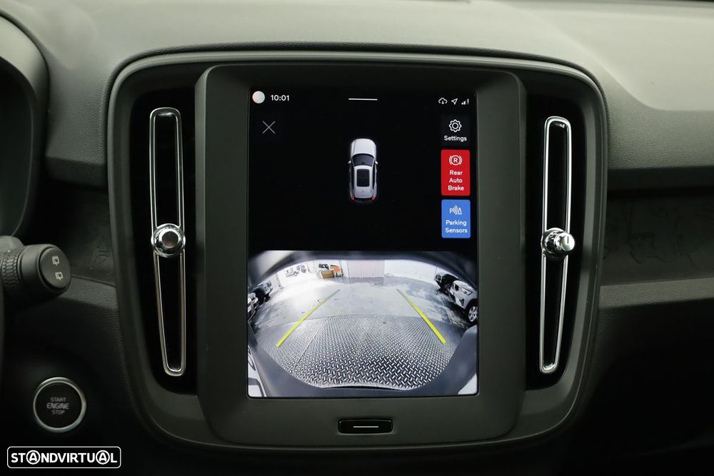 Volvo XC 40 2.0 B3 Essential - 13