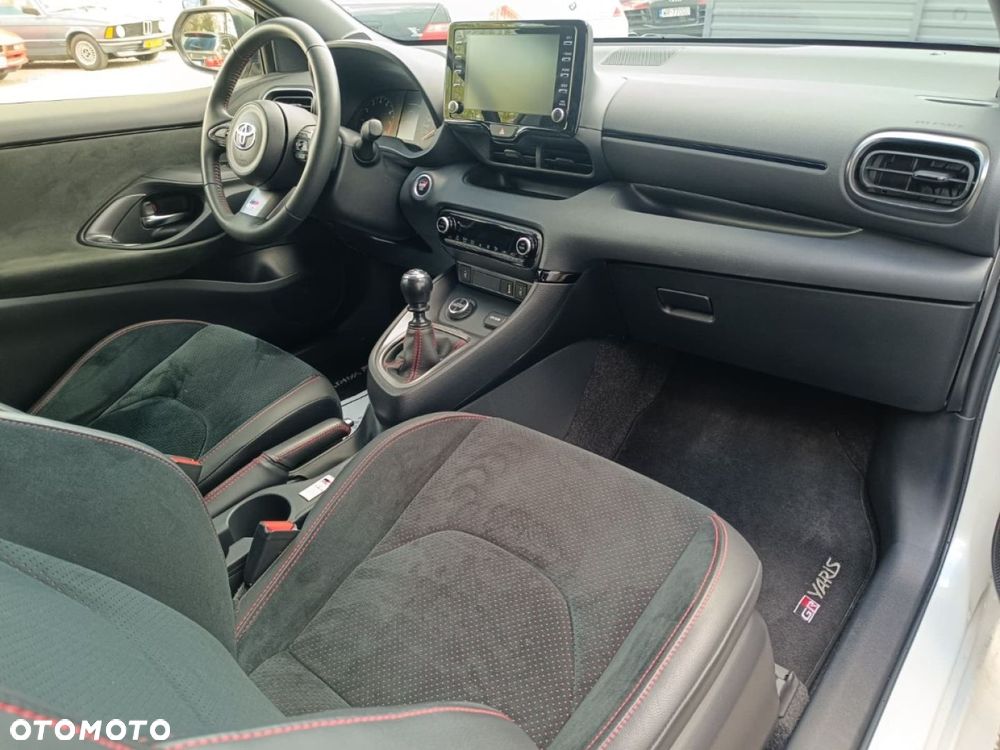 Toyota GR Yaris - 24