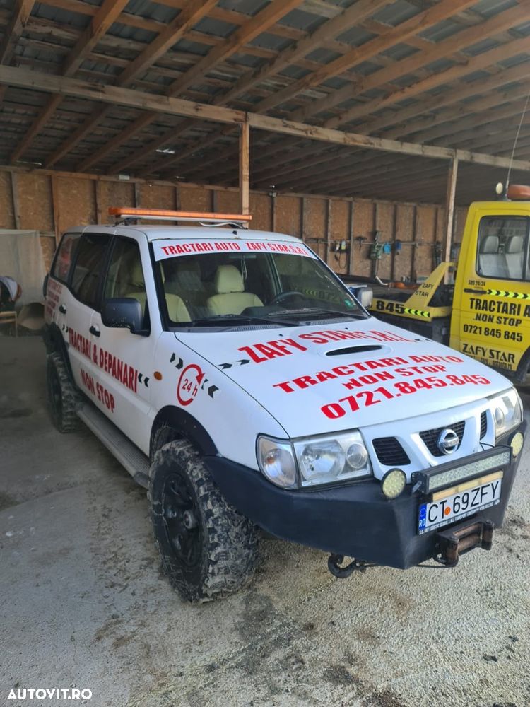 Nissan Terrano 2.7 TDI Sport - 1