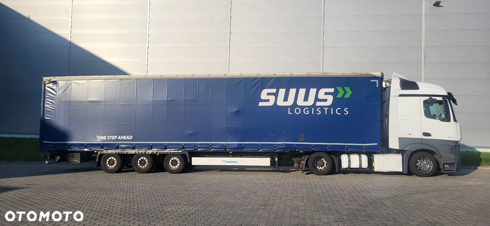 Mercedes-Benz ACTROS - 1