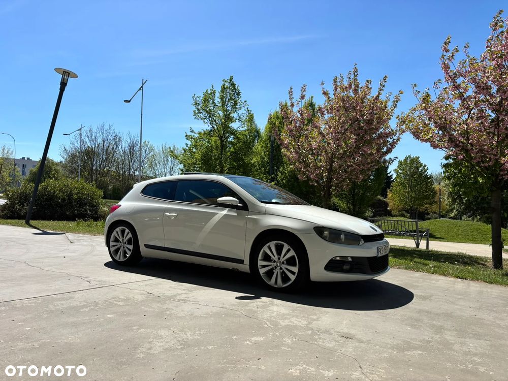 Volkswagen Scirocco 2.0 TDI - 2