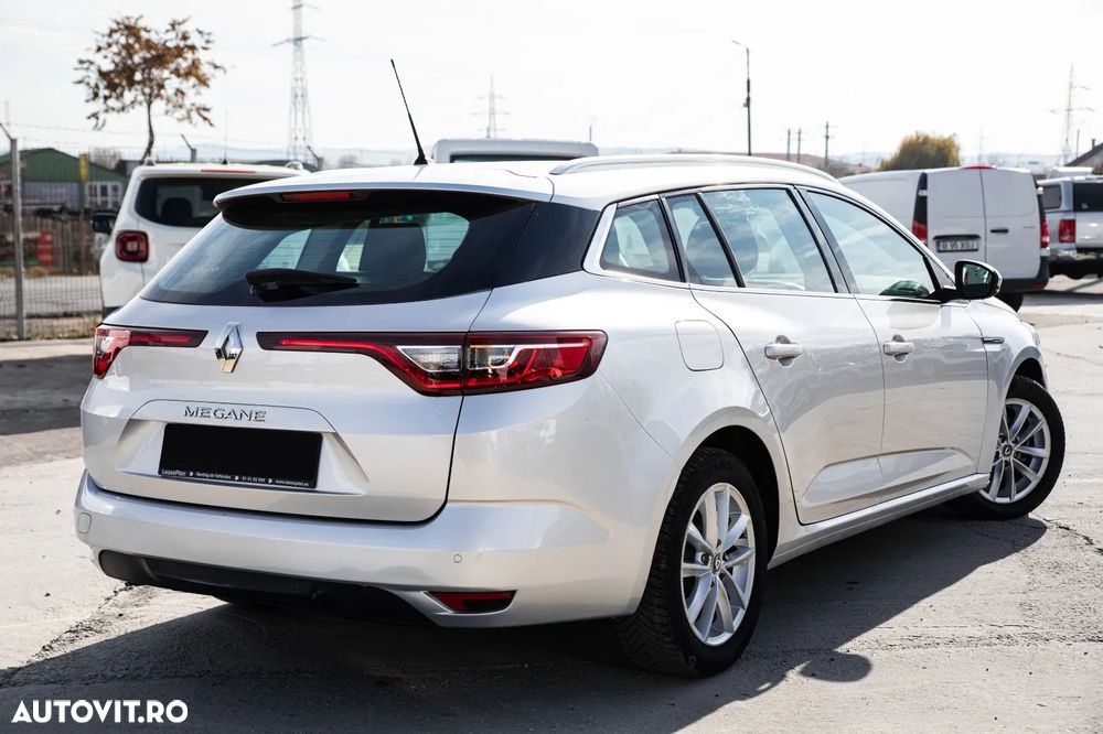 Renault Megane Blue dCi 116 Intens - 8