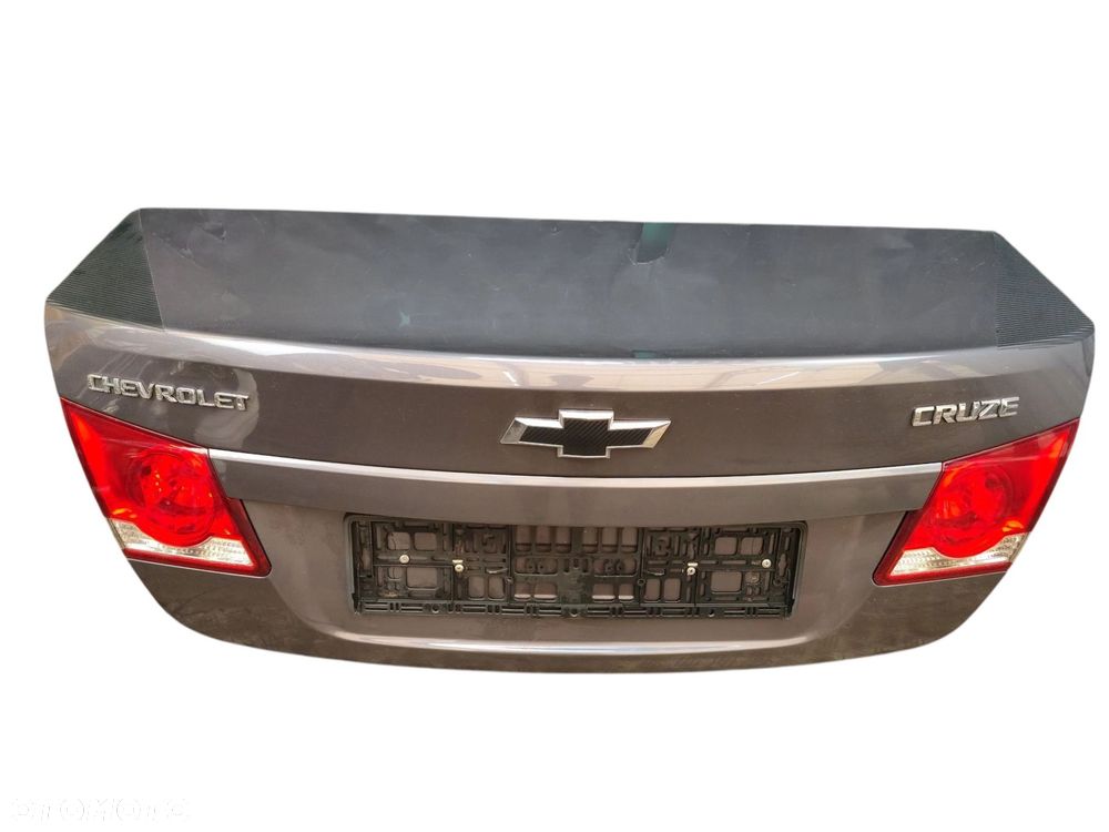 KLAPA BAGAŻNIKA CHEVROLET CRUZE SEDAN LAK: GQK (08-12) - 1