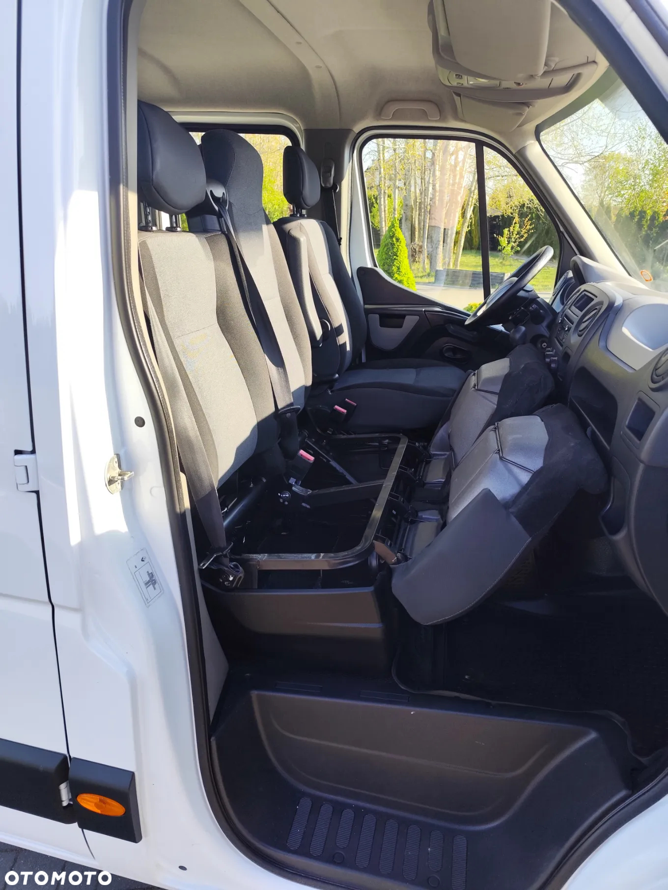 Iveco 35s16 - 16