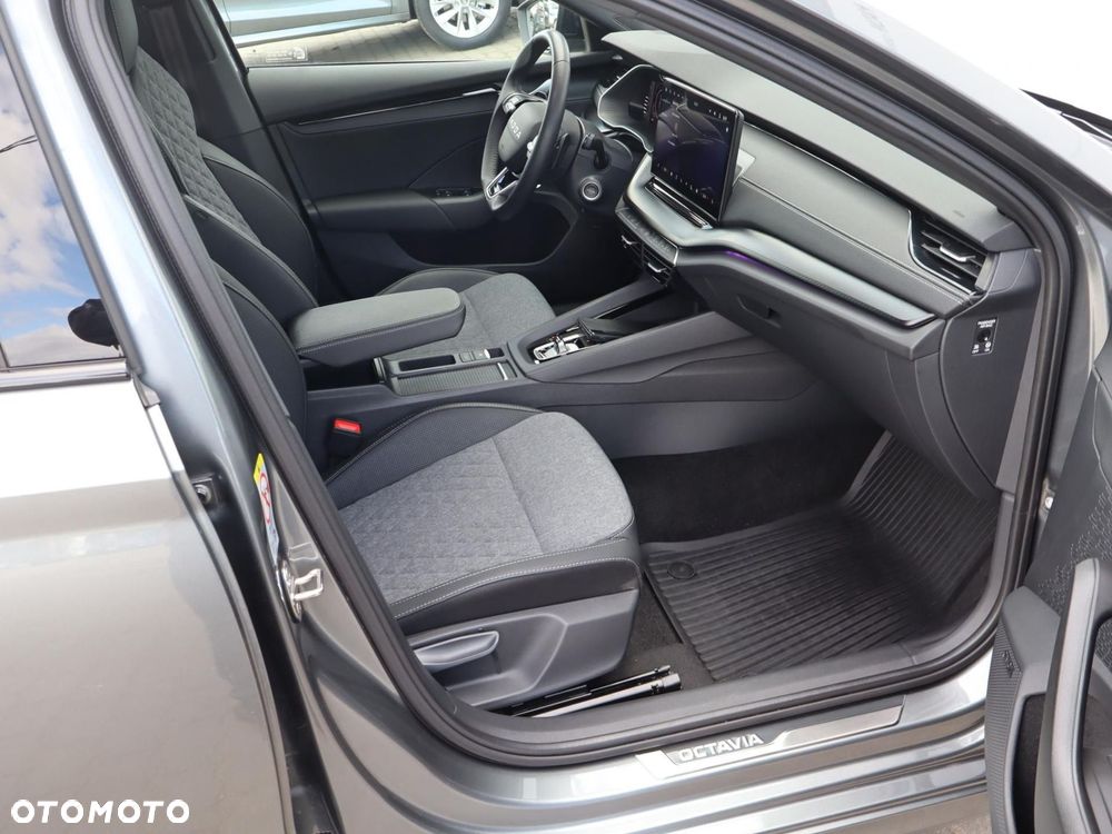 Skoda Octavia 2.0 TSI Sportline 4x4 DSG - 6