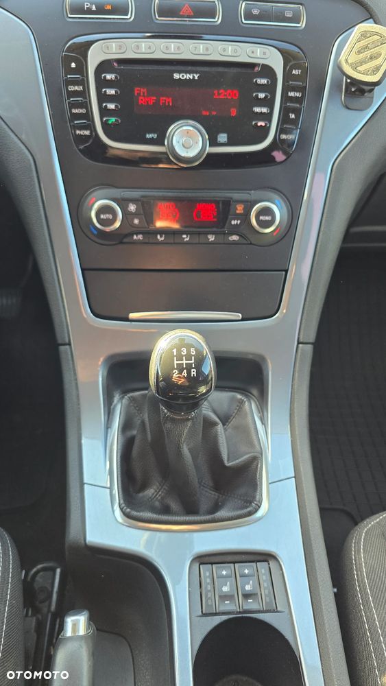 Ford Mondeo 1.6 Ti-VCT Trend - 13