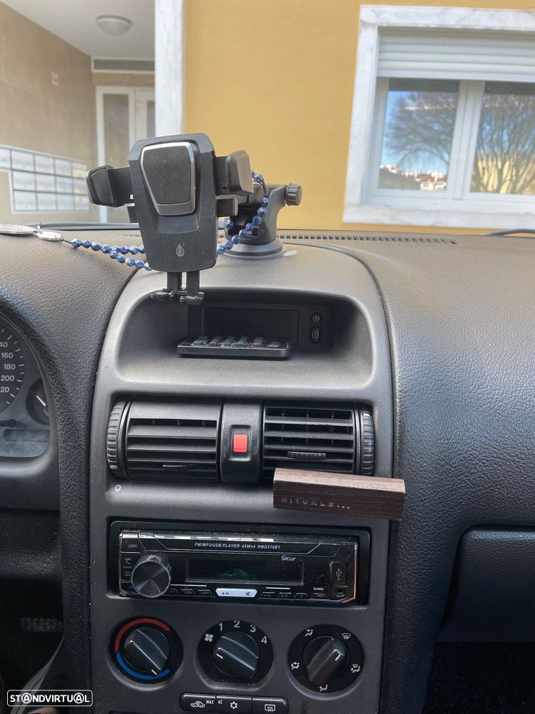 Opel Astra Caravan ver-caravan-1-9-cdti-enjoy-auto - 2