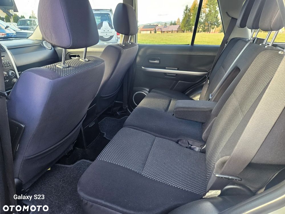Suzuki Grand Vitara 1.9 DDiS Club DPF Family - 7