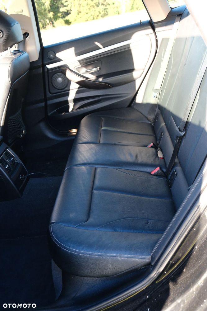 BMW 3GT 320d Sport-Aut Luxury Line - 15