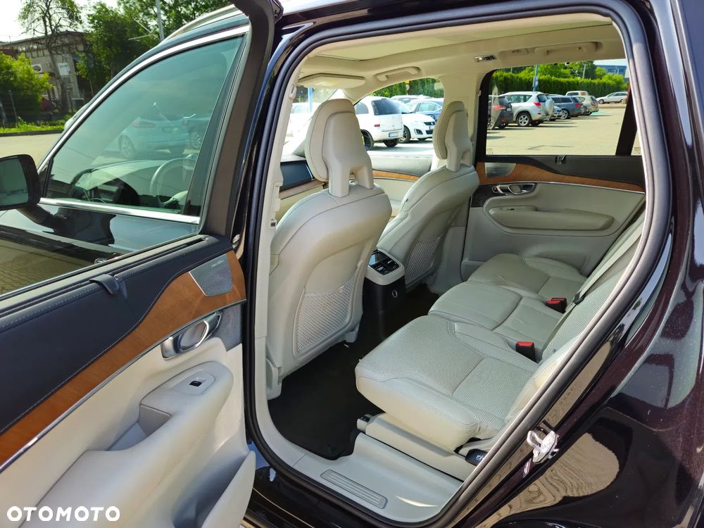 Volvo XC 90 T8 AWD Twin Engine Geartronic Inscription - 21