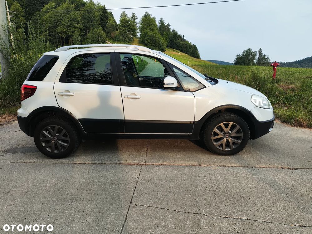 Fiat Sedici 1.6 16V 4x4 Luxury - 5
