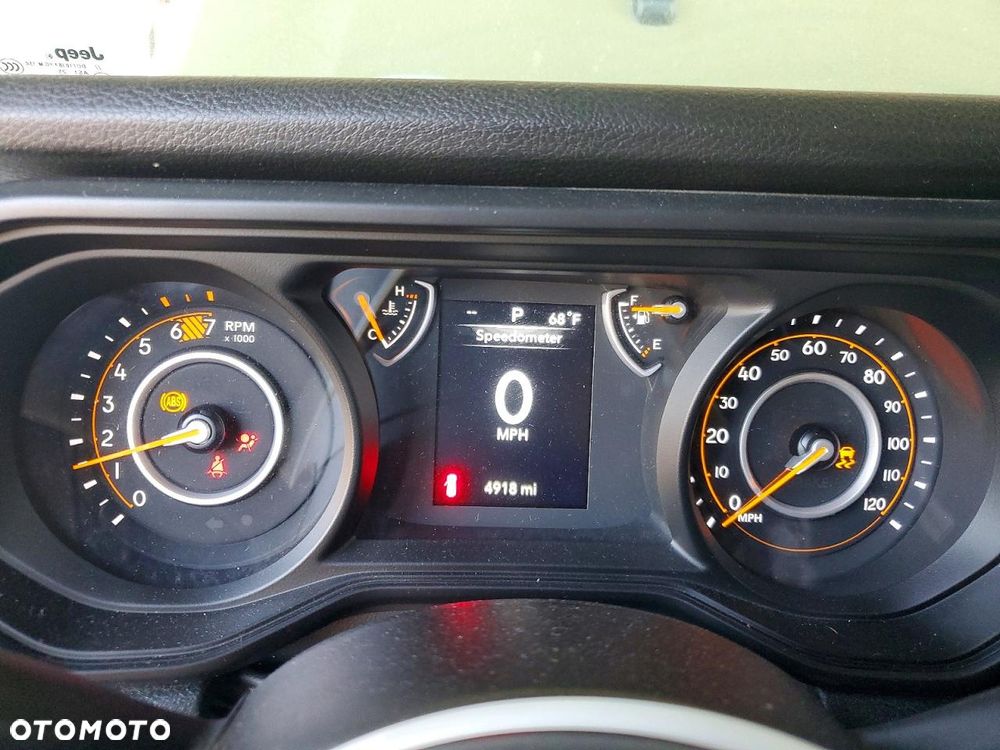 Jeep Wrangler Unlimited GME 2.0 Turbo Sahara - 10