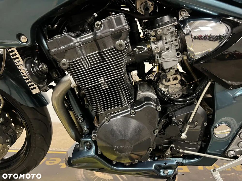 Suzuki Bandit - 27