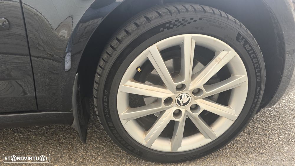 Skoda Octavia Break 1.6 TDi Elegance DSG - 30