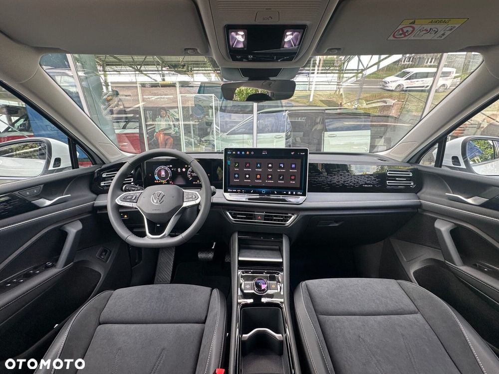 Volkswagen Tiguan 1.5 eTSI Elegance DSG - 16