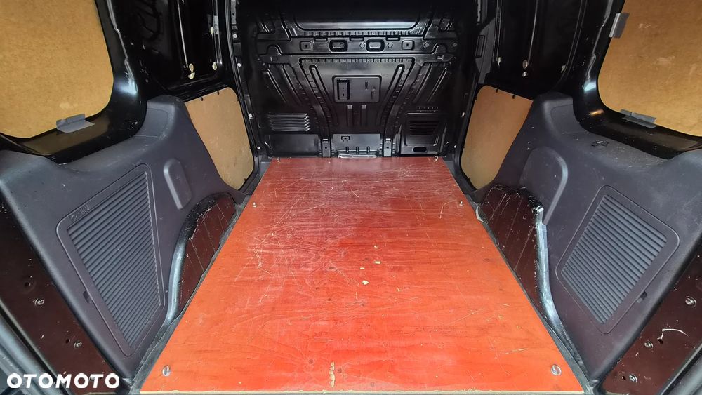 Ford Transit Connect - 20